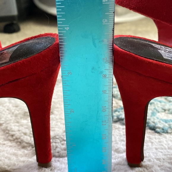 DV Dolce Vita Heels Red size 9 - Picture 9 of 9
